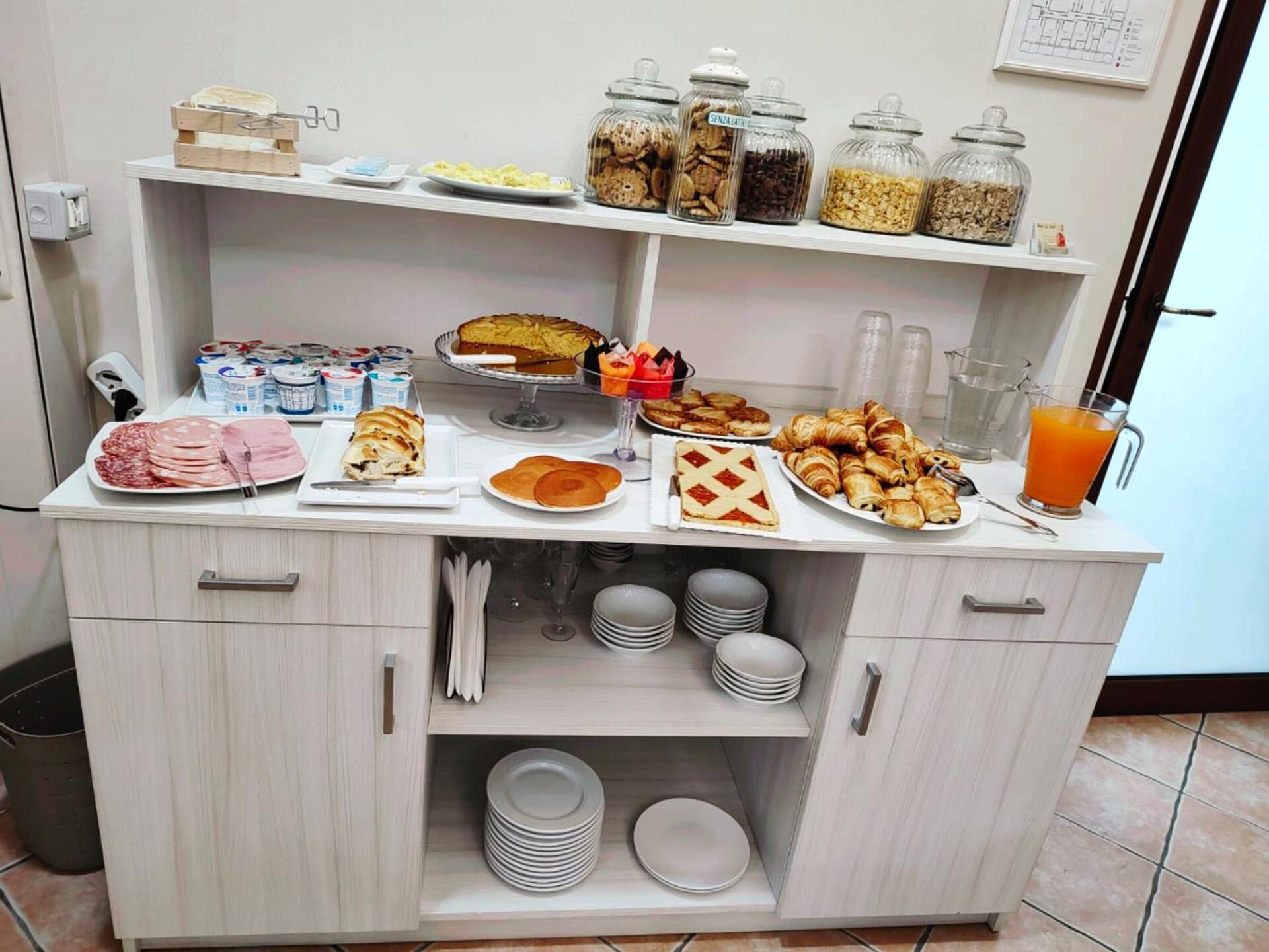 Hotel Piscina La Suite Prossedi 외부 사진